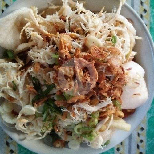 Bubur Ayam Mas Abe: Sarapan Nostalgia yang Menggugah Selera di Tamantirto