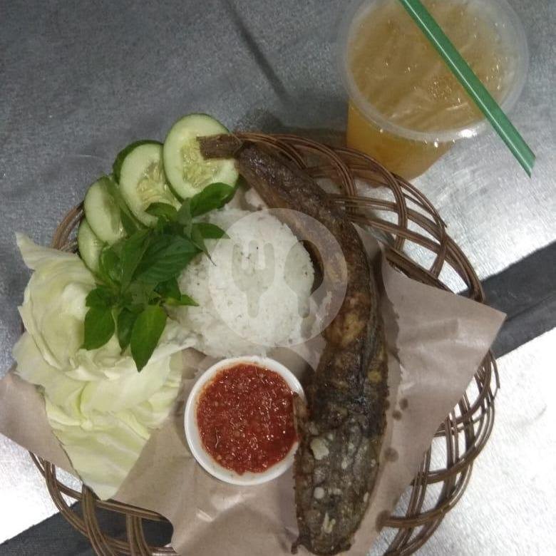 Pahe 1(geprek) menu Warong Penyetan 