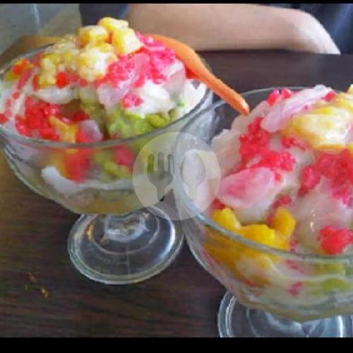 Es Campur menu Es Campur & Sop Buah Widya, Cipedes