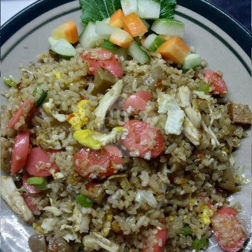 Nasi Goreng Chef Bejo: Pengalaman Makan yang Nagih di Rancacili Bandung