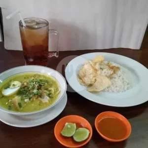 Lepat Bugis menu Kedai Lontong Medan Ka' Zahra, Dipatiukur