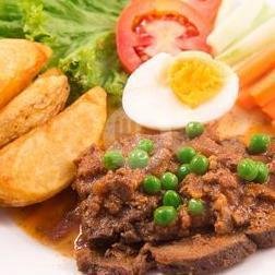 Ayam Penyet menu Waroeng Ethnic, Rancabentang