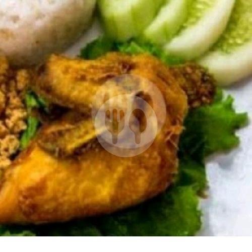 Nasi + Kepala Bebek Isi 3 biji menu Rumah Makan Bebek Purnama Aliwafa, Cengkeh
