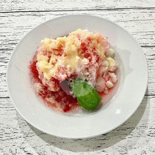 Es Pisang Ijo menu Selera Sulawesi Gwalk, Ruko Taman Gapura