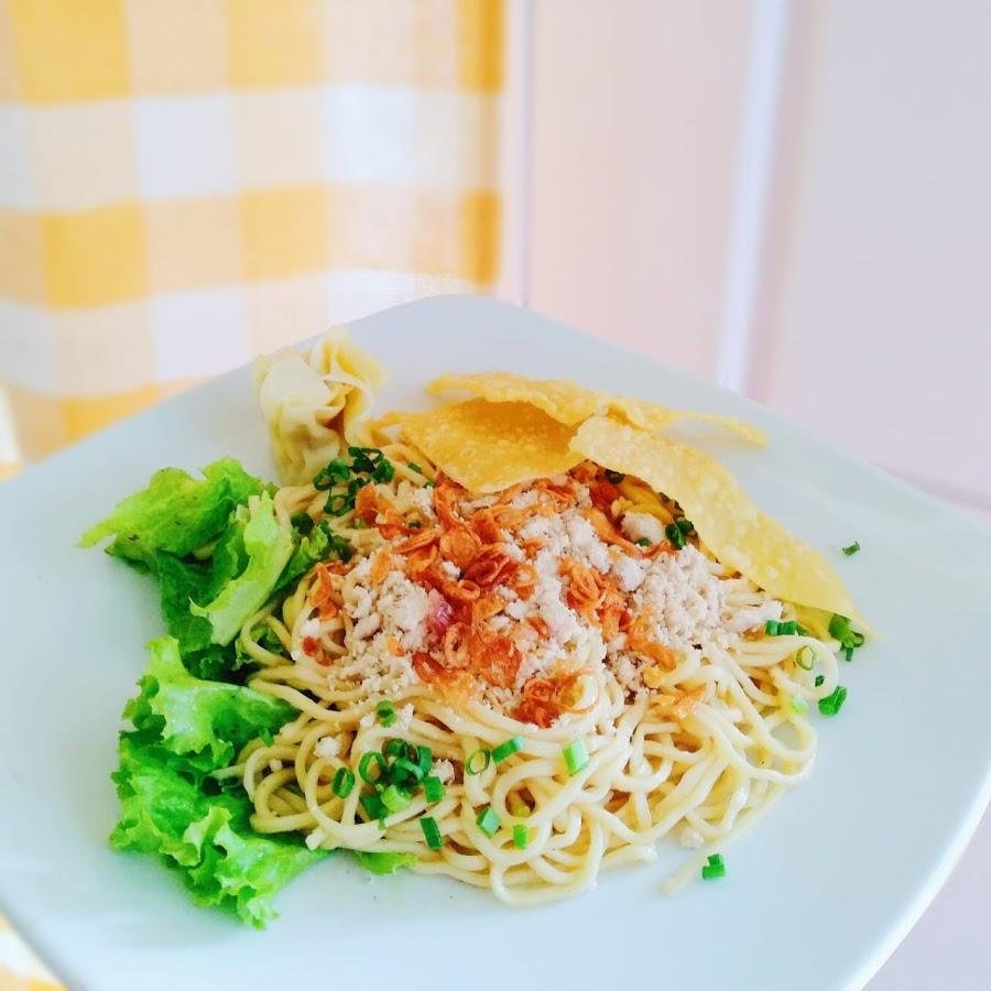 Mie Benten Malang, Blimbing