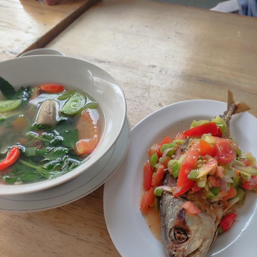 Sop & Ikan Goreng Ternate, Pasar Minggu, Jatipadang