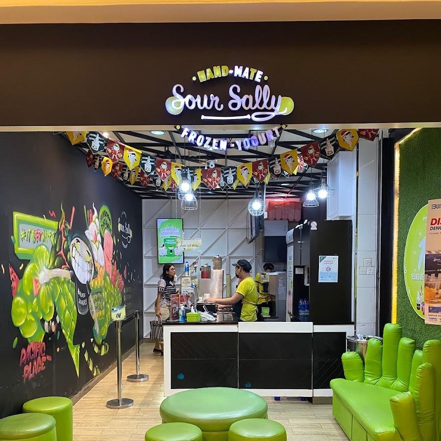 Sour Sally, Pacific Place