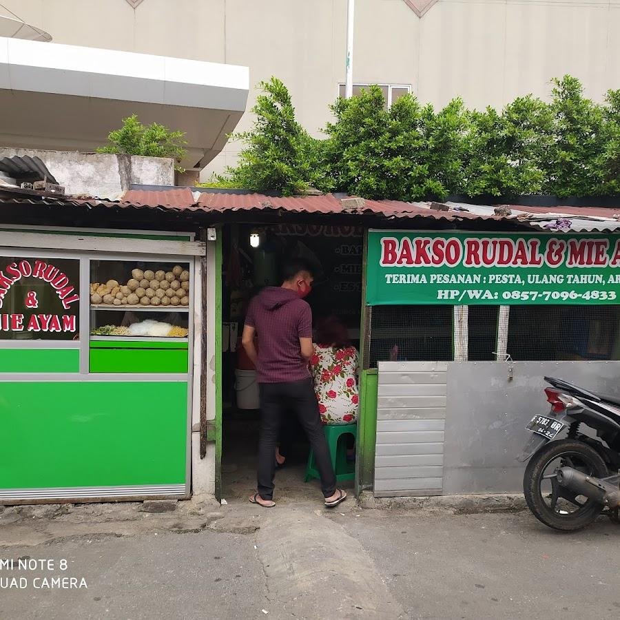 Bakso Rudal & Mie Ayam Bersemi, Kuningan