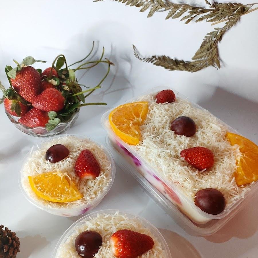 Salad Buah Icha, Cijawura Hilir