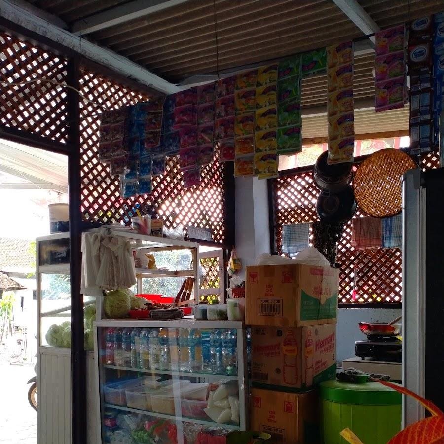 Warung Bakmi Vina, Salaman