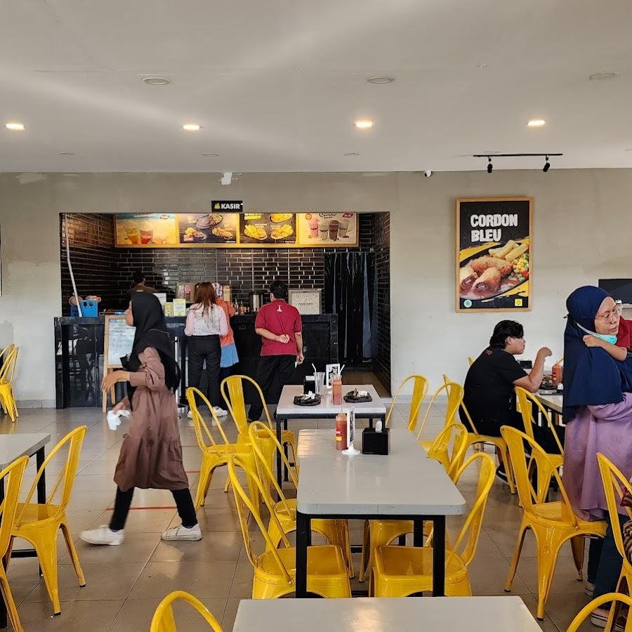 Waroeng Steak And Shake, Soekarno Hatta Malang