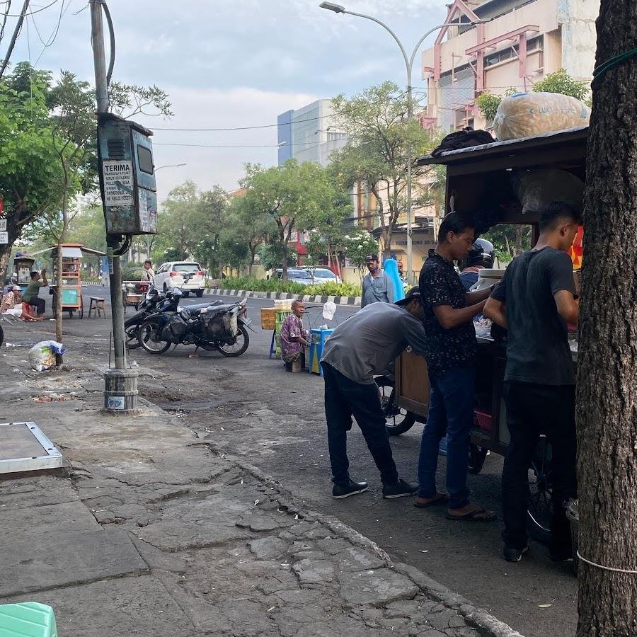 Bang Udin Bubur Ayam Jakarta Kedung Doro, Tegalsari