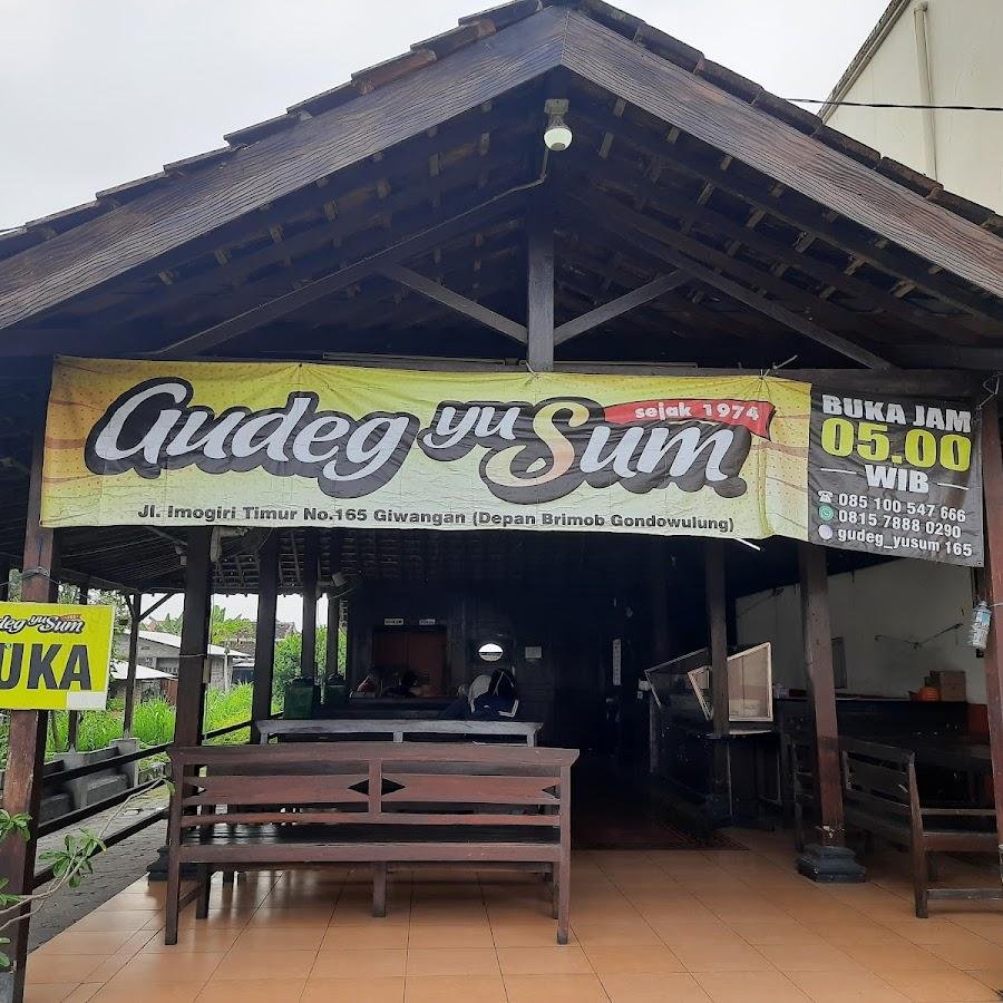 Gudeg Yu Sum, Imogiri Timur