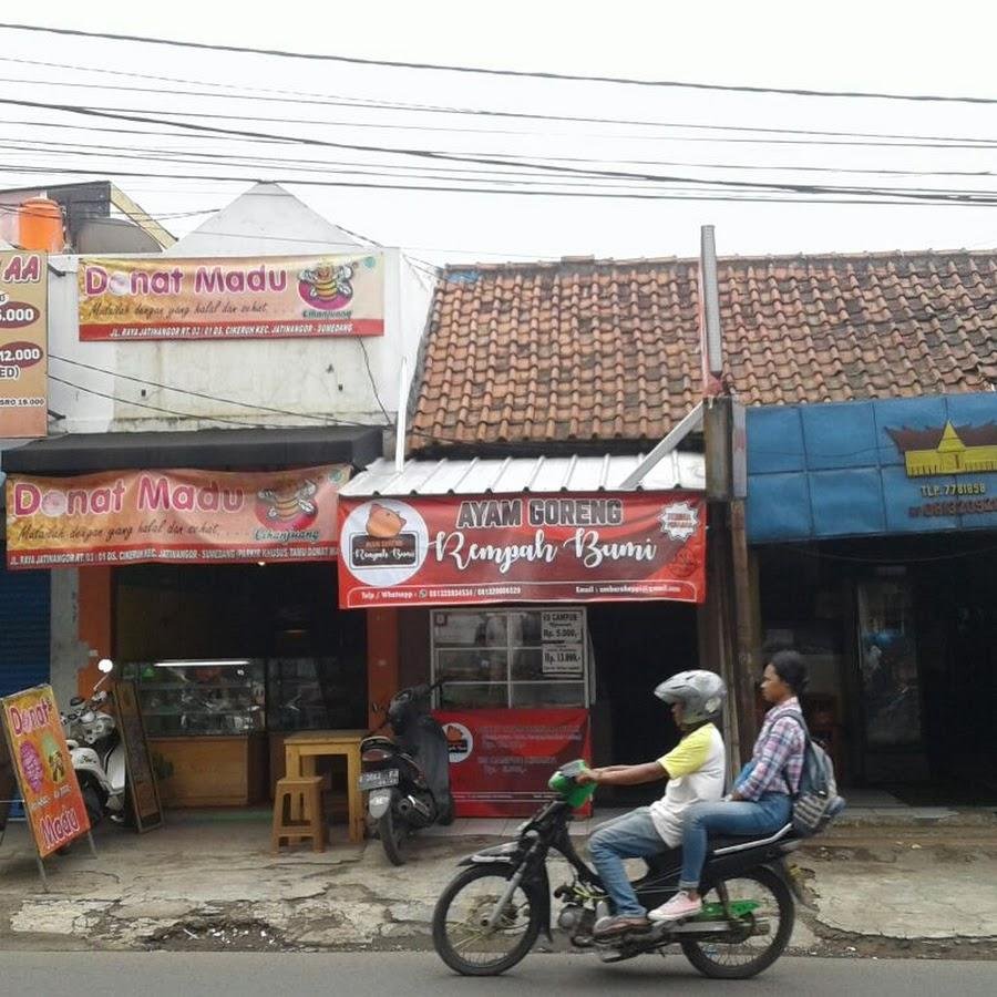 Rempah Bumi Nasi & Ayam, Jatinangor