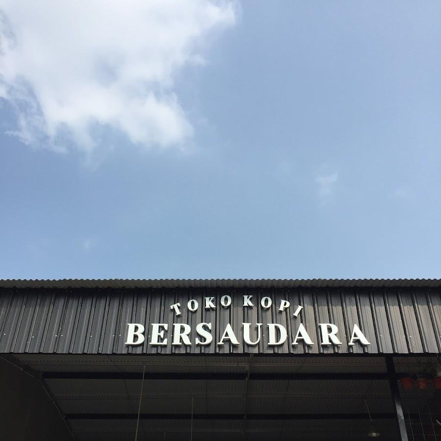 Toko Kopi Bersaudara, Magersari