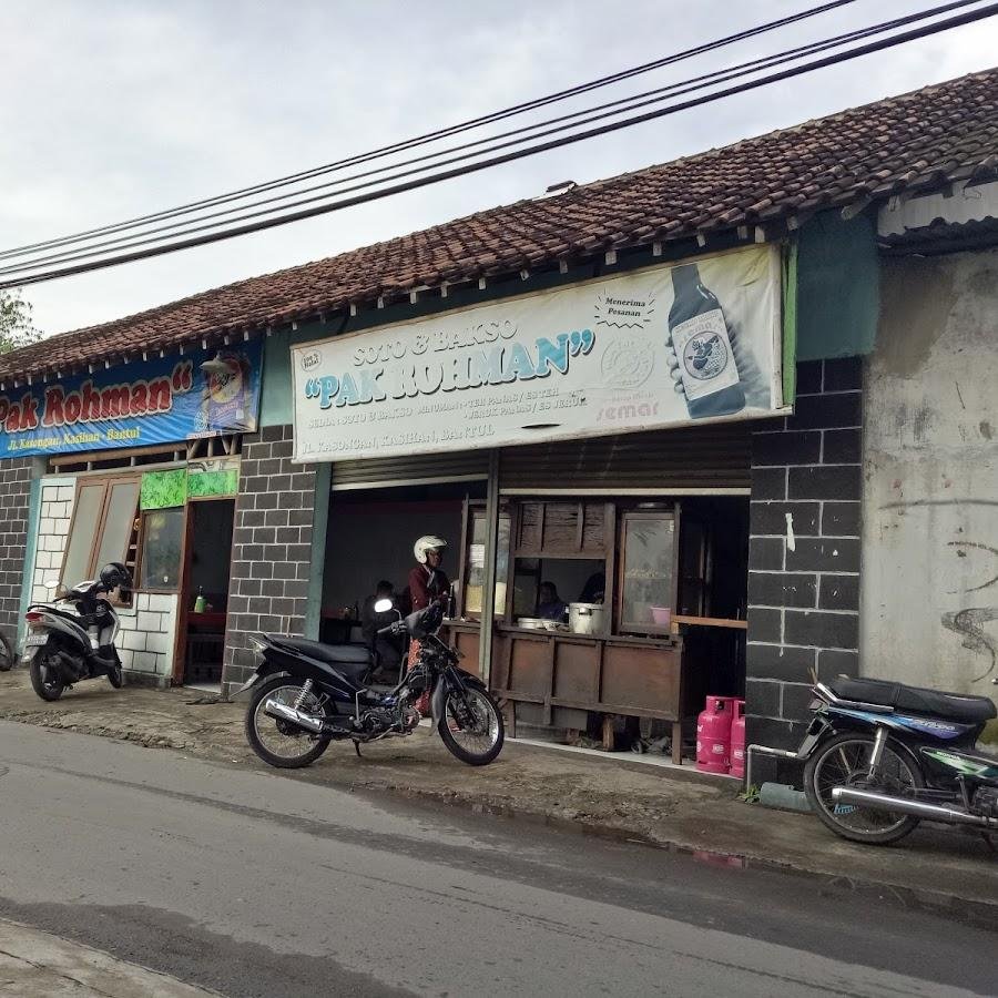 Soto Bakso Urat Pak Rohman