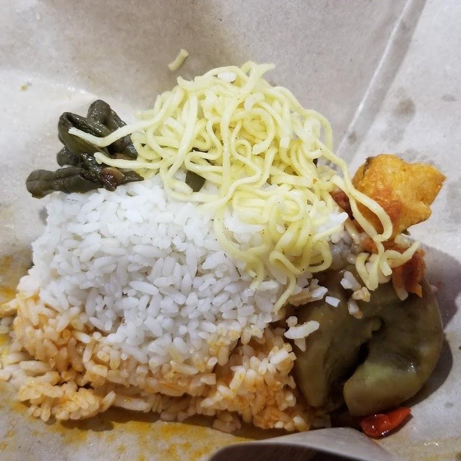 Lalapan Seafood Cak Ir, Mergosono