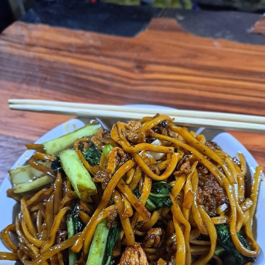 Mie Goreng Mang Udin Nusantara, Arif Rahman Hakim