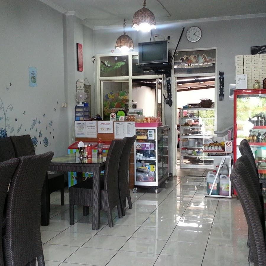 RM Sunda Ibu Haji Cijantung Purwakarta, Parahyangan