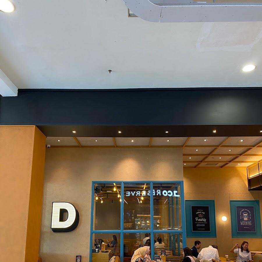 Djournal Coffee by ISMAYA, Pakuwon Mall