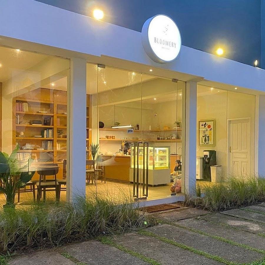 Bloomery Patisserie, Semarang Utara