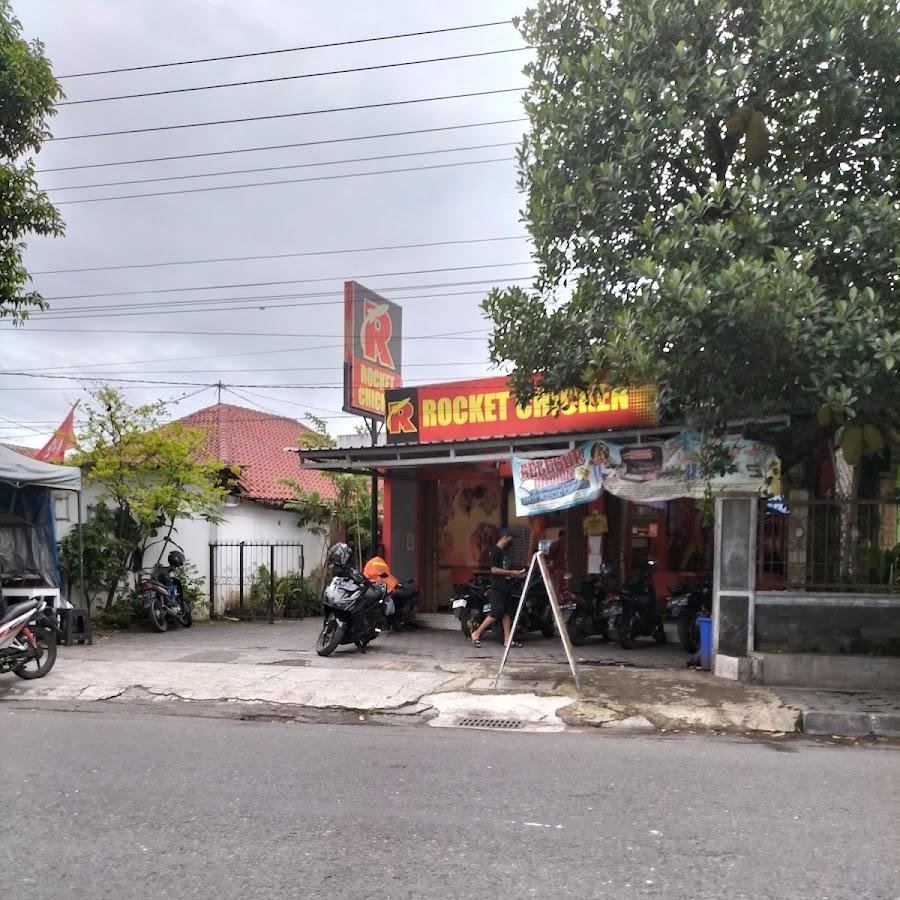 Rocket Chicken, Nitikan