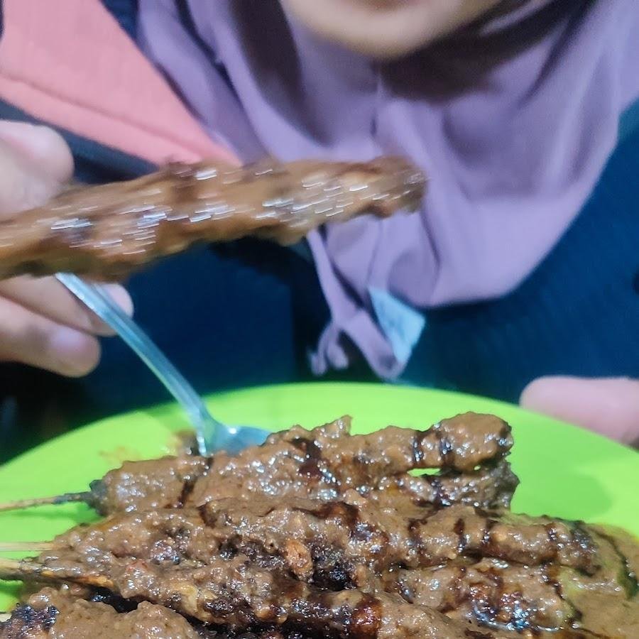 Sate Ayam Madura Cak Asmat, Laweyan