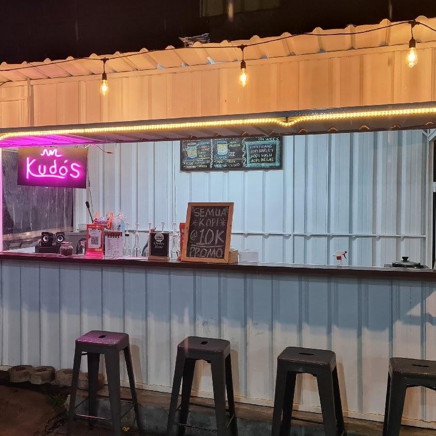Didol Kopi, Condongcatur