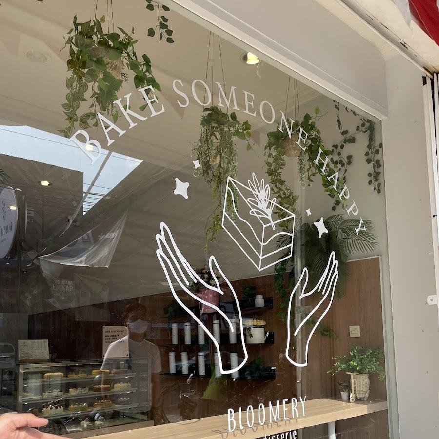 Bloomery Patisserie, Tamansiswa