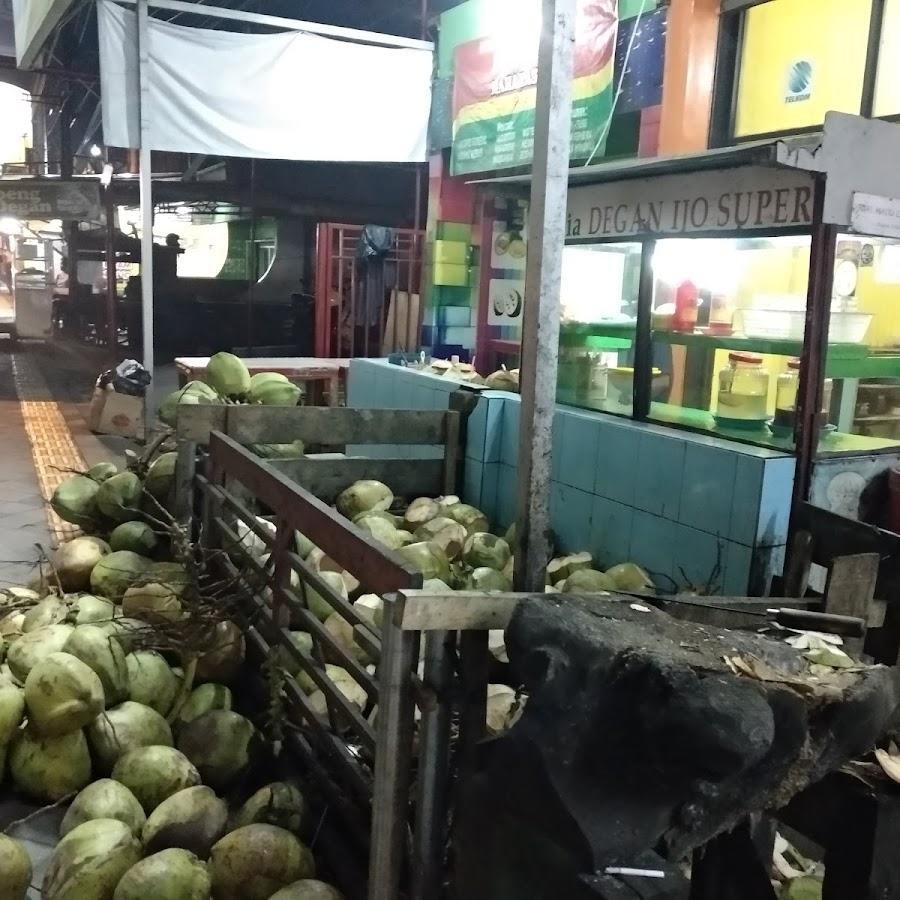 Marva Spesialis Degan Obat, Colombo