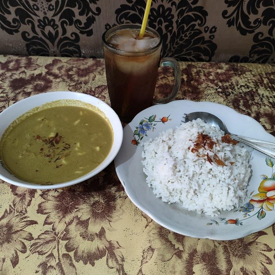 Warung Sido Mampir Pak Sugi Solo