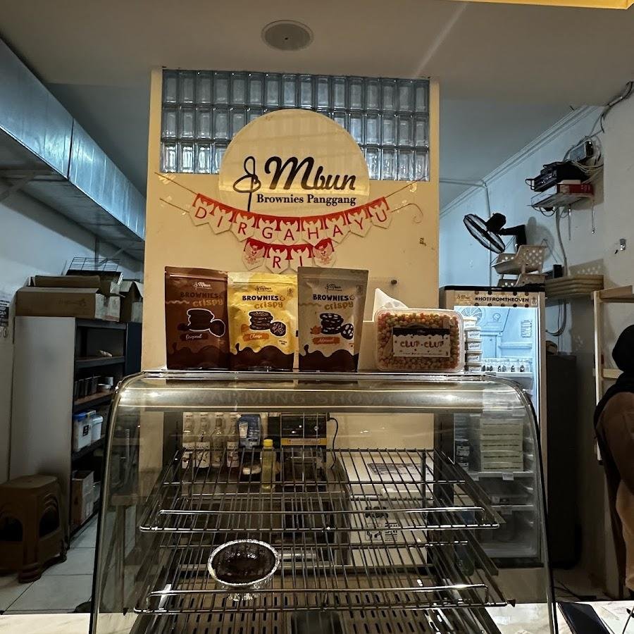 Mbun Brownies Panggang, Bekasi