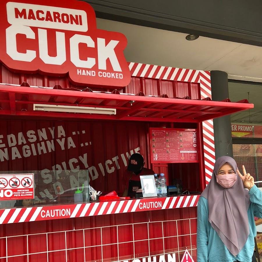 Macaroni Cuck, Manukan Dalam
