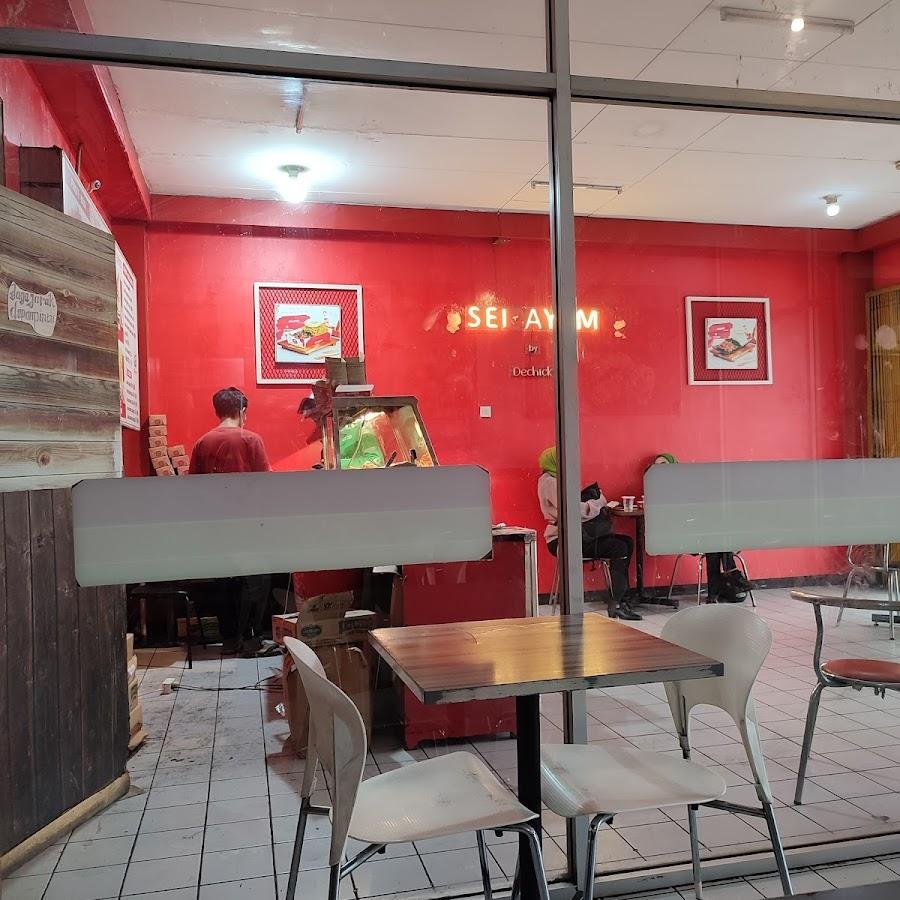 Ayam Dechick Fried Chicken, Babakan Sari