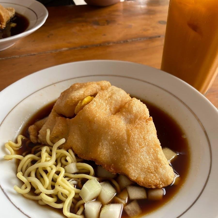 Pempek Farina Madiun, Kartoharjo