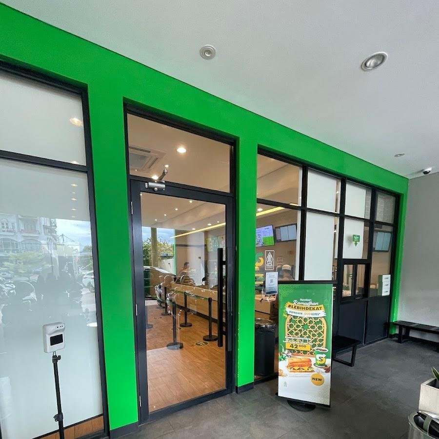 Subway, Rawamangun Paus