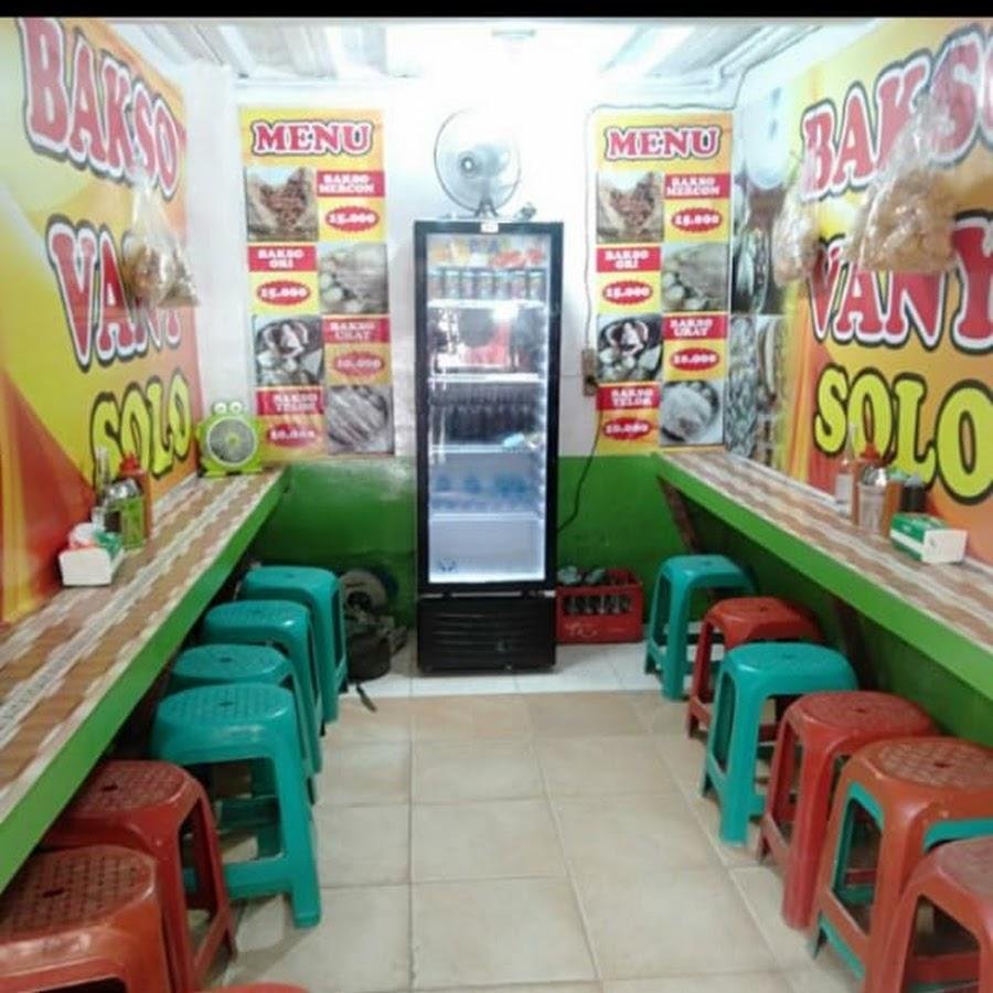 Bakso Vany Solo, Jl. Ciroyom