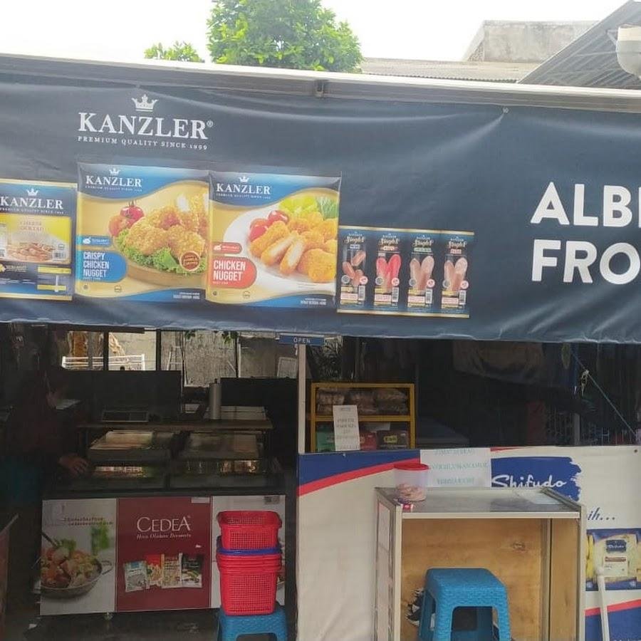 Albin Frozen, Laweyan