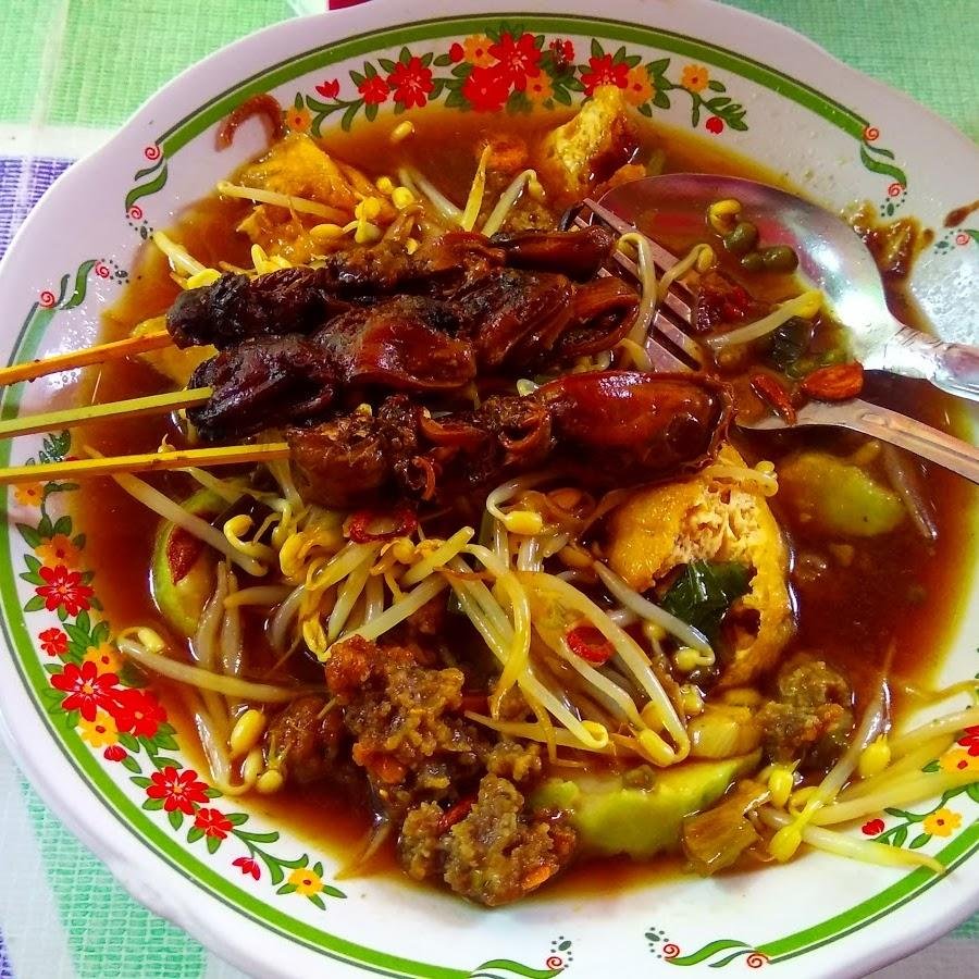 Lontong Balap Cak Ji, Jetis Seraten