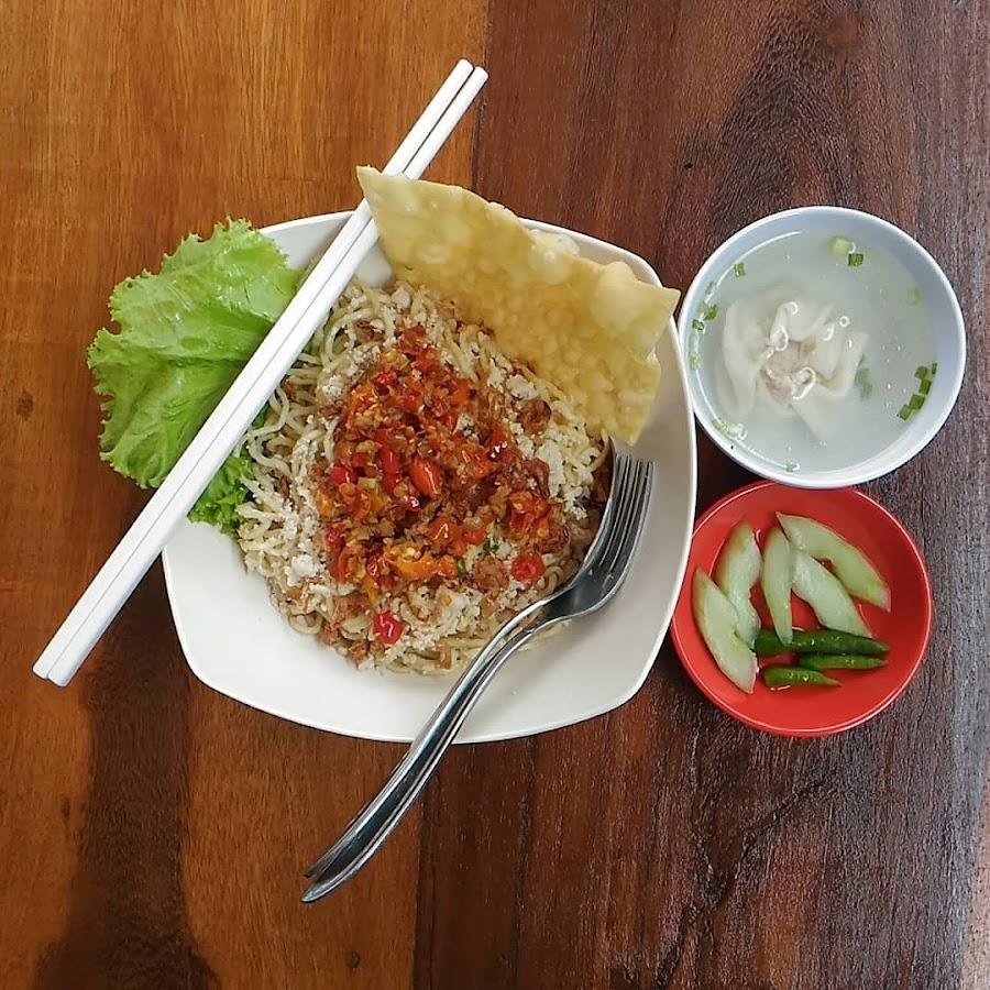 Pangsit Cwie Mie Rela, Bandulan