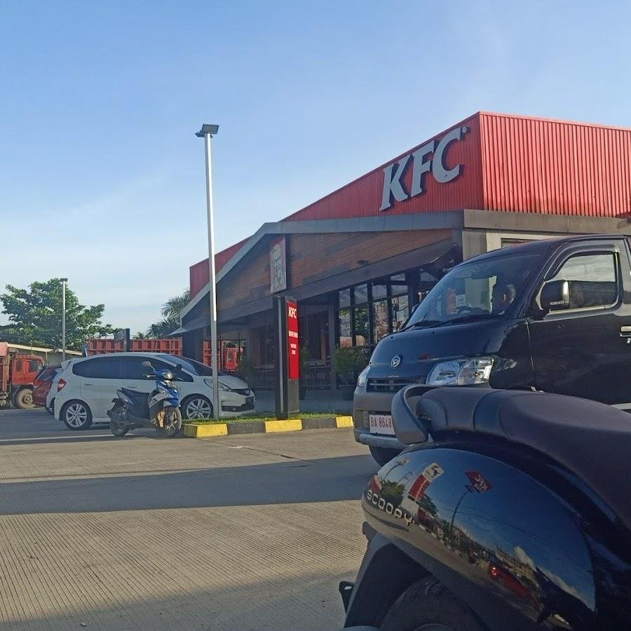 KFC, Spbu Air Pacah Padang