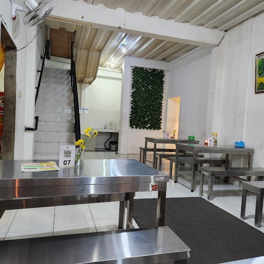 Ikan Bakar Sulawesi, Ngesrep Timur V