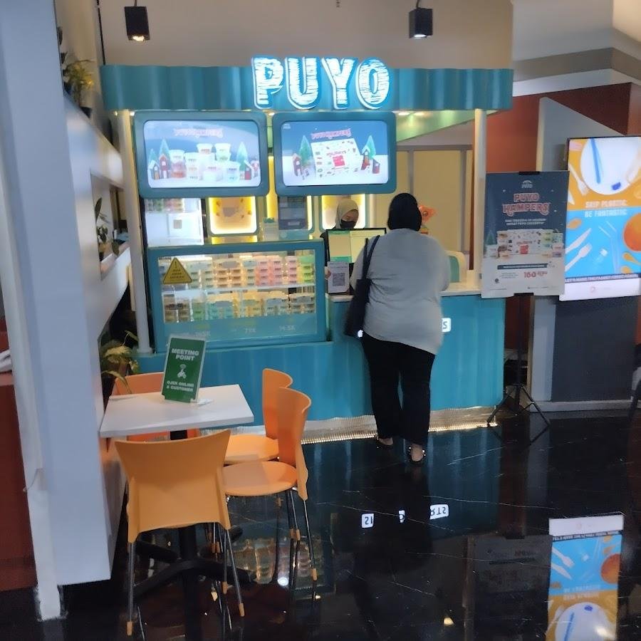 Puyo Silky Desserts, The Energy Building