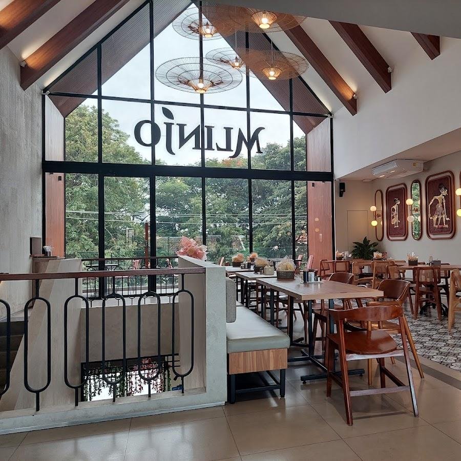 Mlinjo Cafe And Resto, Pleburan