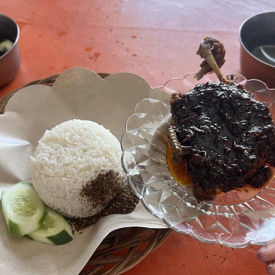 Nasi Bebek Khas Madura Pak Munawi Pusat, Cilandak