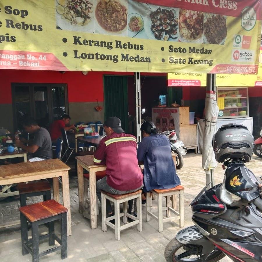 Lontong Medan Mak Cless