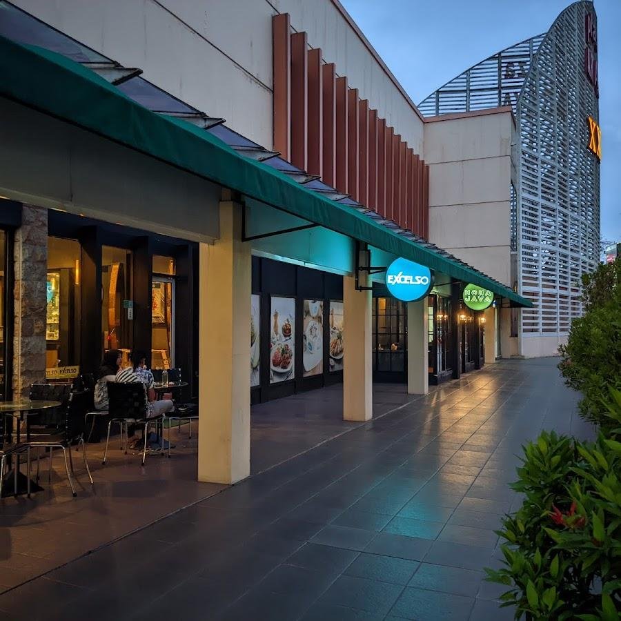 Excelso Coffee, Plaza Araya