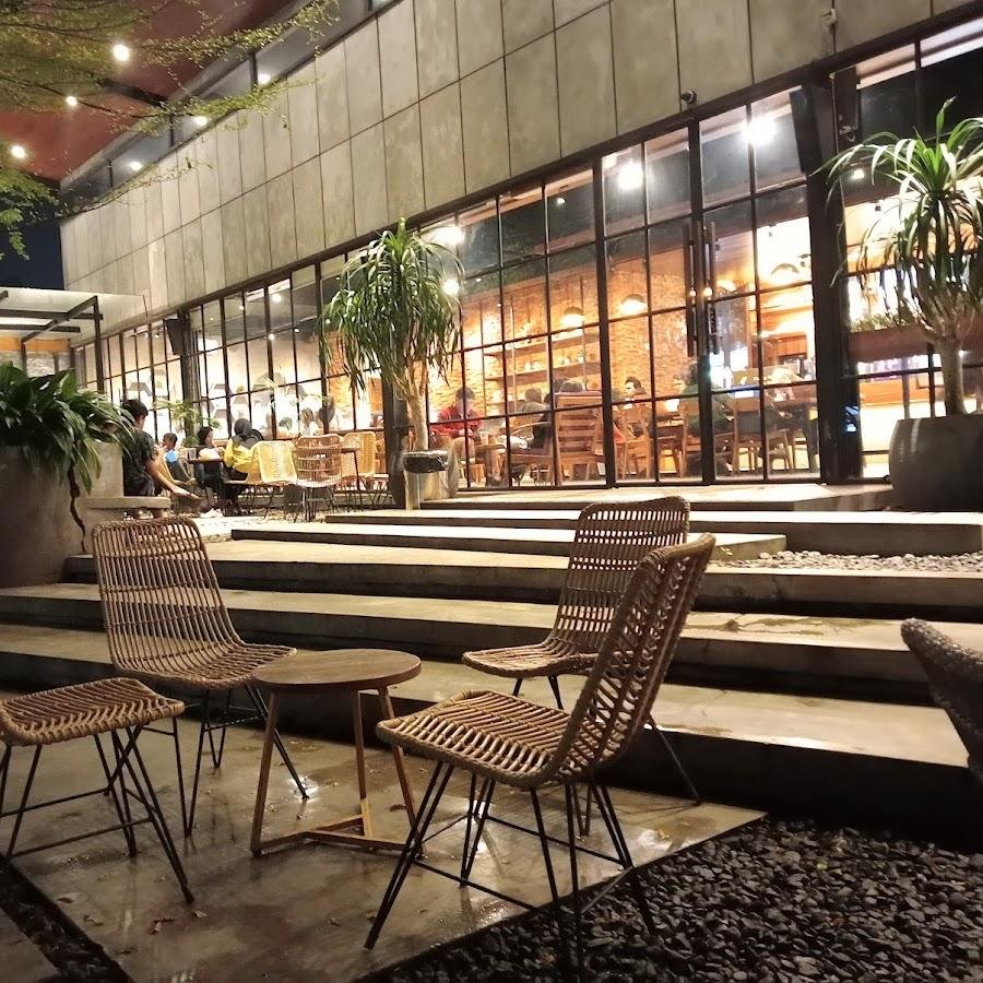 Nakoa Cafe, Bondowoso