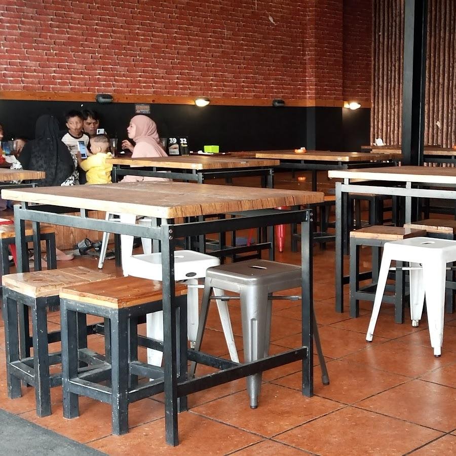 Steak Moen - Moen, Margacinta