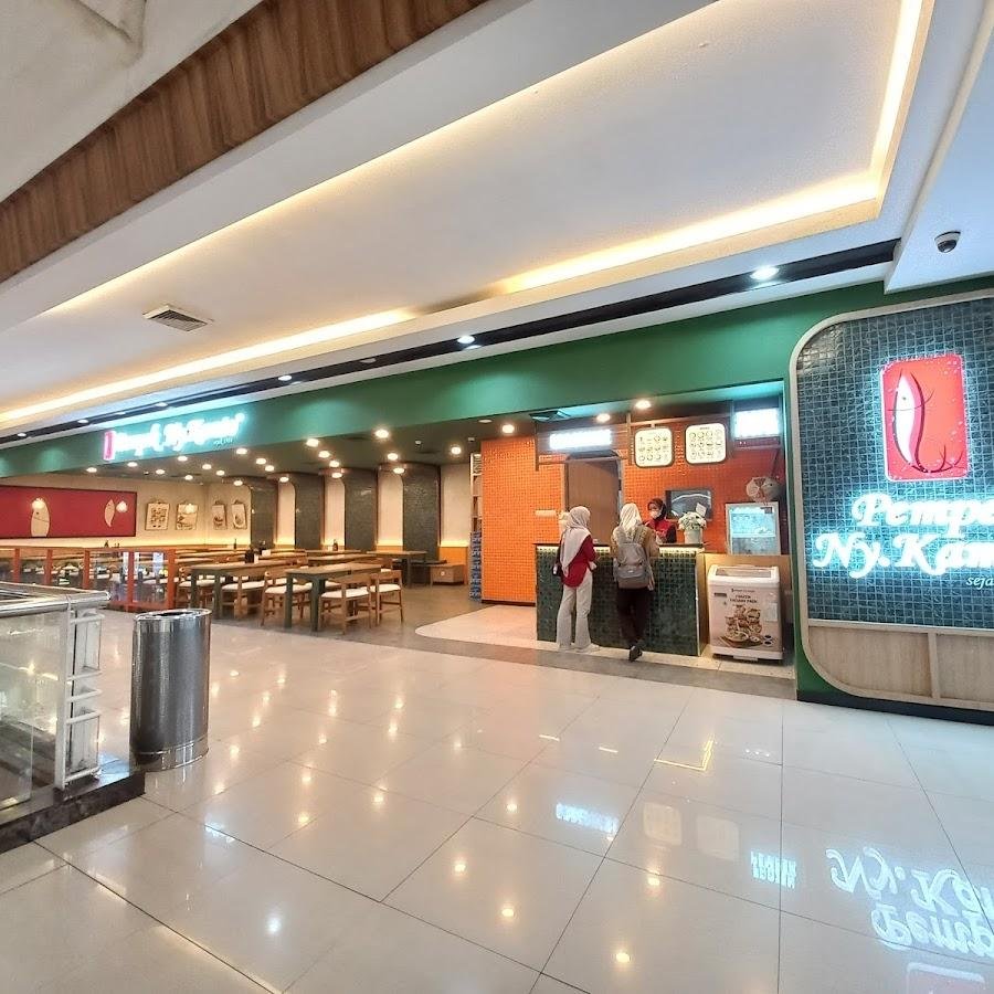 Pempek Ny. Kamto, Mall Ciputra Semarang